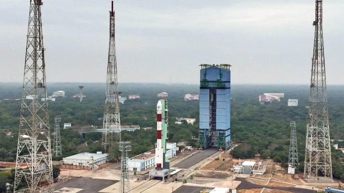 ISRO का PSLV C62 मिशन फेल…तीसरे स्टेज में रास्ते से भटका 'अन्वेषा' सैटेलाइट | ISRO pslv c62 mission fail third stage anomaly anvesha satellite orbit failure | Jansatta
