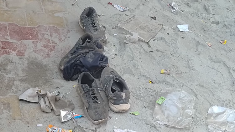 Budaun News:प्लॉट को समतल कराने के दौरान दीवार गिरने से मजदूर की मौत, दो की हालत नाजुक - Worker Died And Two Others Were Critically Injured When A Wall Collapsed In Budaun