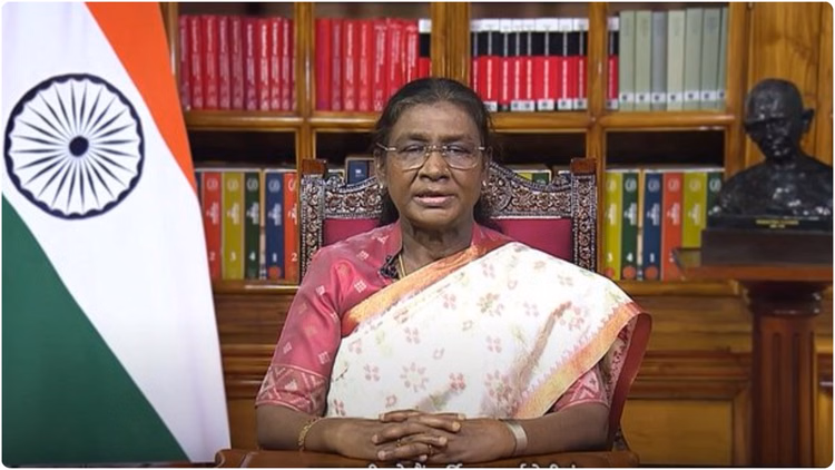 Swami Vivekananda :राष्ट्रीय युवा दिवस पर राष्ट्रपति मुर्मू ने श्रद्धांजलि अर्पित की, पीएम ने कही यह बात - Swami Vivekananda President Murmu Paid Tribute On National Youth Day, Pm Said This