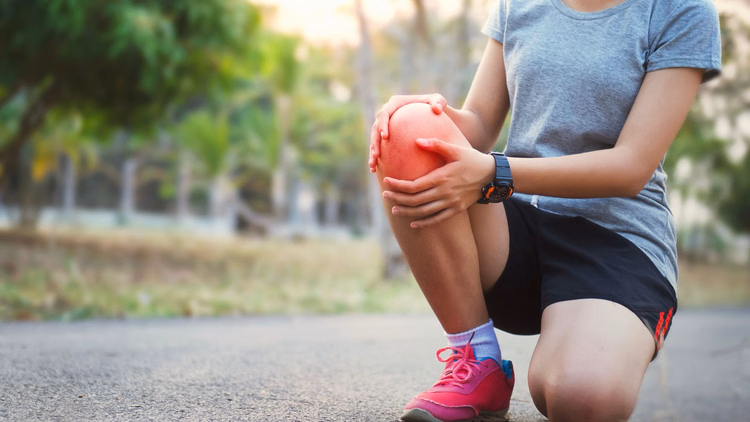 Joint Pain:सर्दियों में जोड़ों के दर्द से परेशान हैं, अपनाएं ये घरेलू उपाय तुरंत मिलेगा आराम - Troubled By Joint Pain In Winter Try These Home Remedies To Get Instant Relief