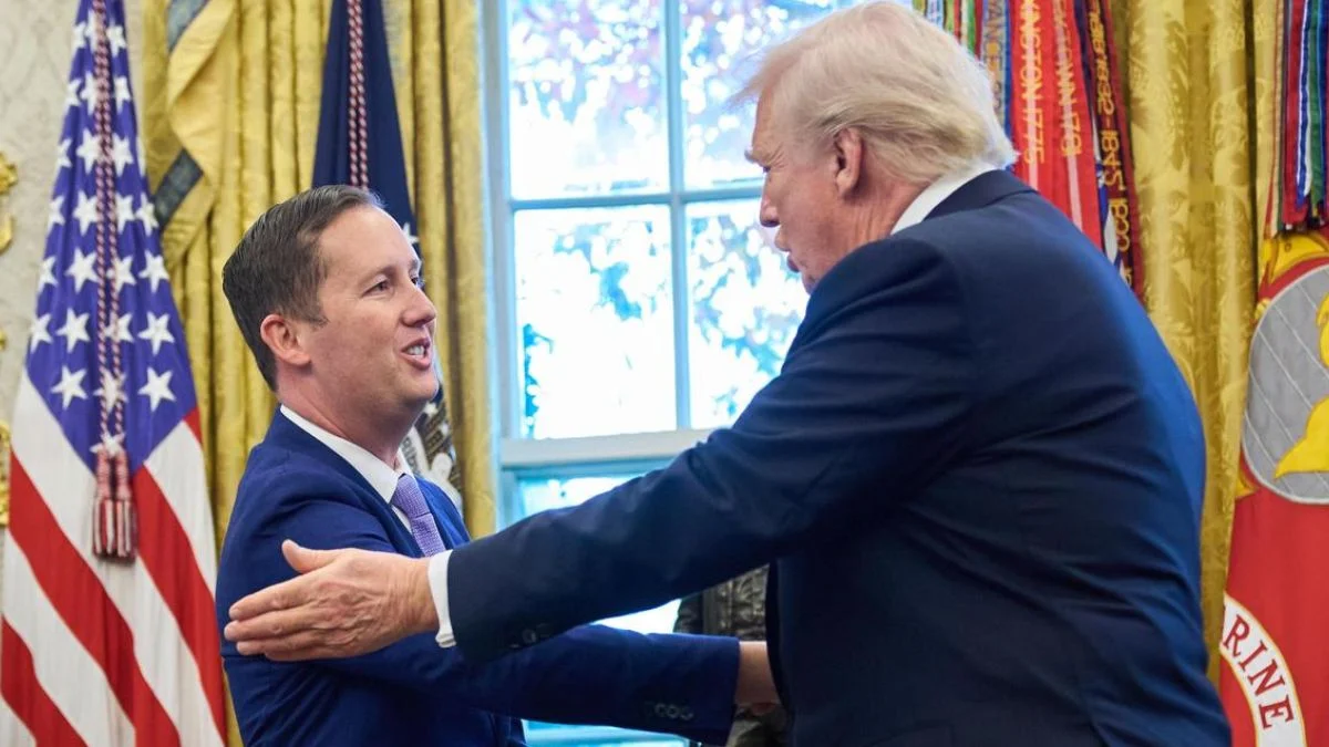 who is sergio gor born in russia graduate george washington university and now us ambassador to india- सर्जियो गोर कौन हैं? सोवियत रूस में जन्म, वाशिंगटन यूनिवर्सिटी से स्नातक और अब भारत में अमेरिकी राजदूत | Jansatta