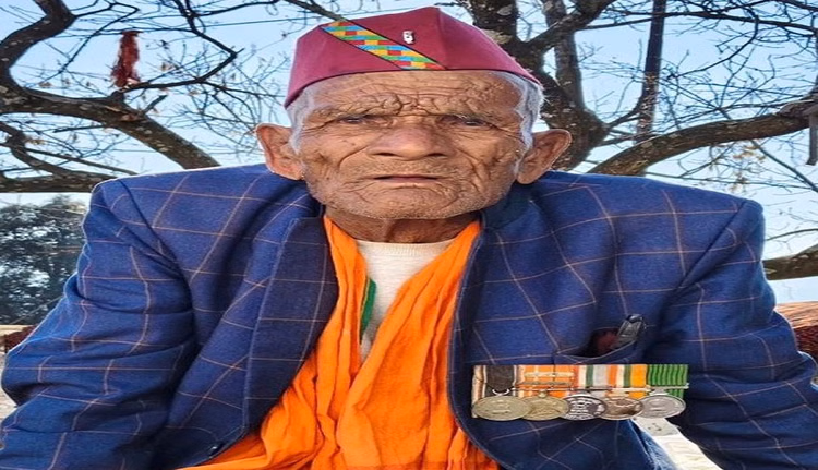 Pithoragarh News:भारत-चीन युद्ध 1962 के जांबाज सैनिक राम सिंह महरा का निधन - Ram Singh Mehra, A Brave Soldier Of The 1962 Indo-china War, Has Passed Away In Pithoragarh