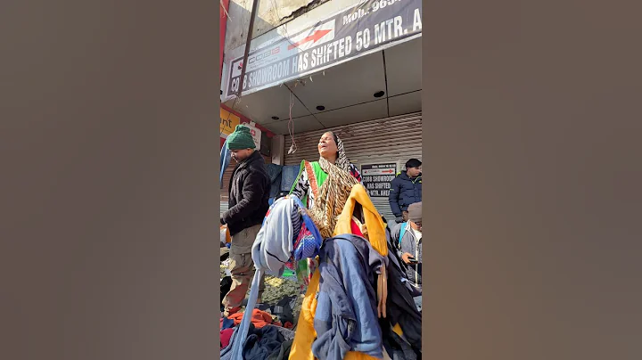 Karol Bagh Monday Market | Cheapest Branded Clothes Market