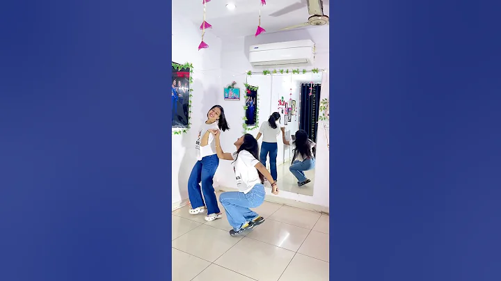 Dekho Dekho Mujhe Chor Na Dena | Group Dance | Wait For End #shorts #ytshorts