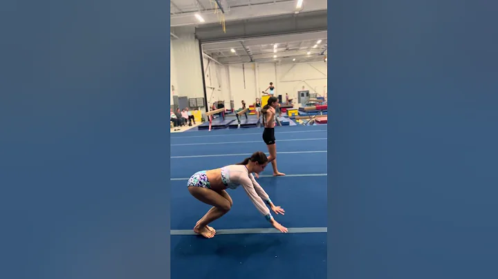 إنهم يتمتعون بمرونة فائقة #رقص #مرونة #ألعاب_بهلوانية