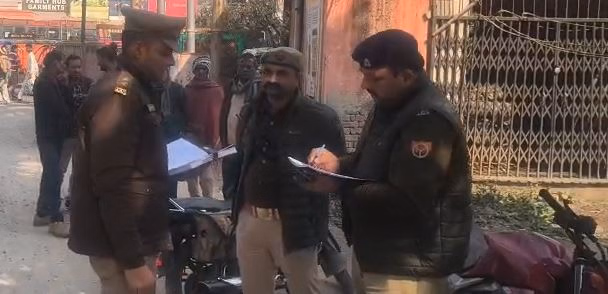 Up:साइकिल सवार को रौंदा, फिर लाश को 500 मीटर घसीटा...हादसा देख कांप गए लोग; एंबुलेंस में भी मारी टक्कर - Cyclist Killed After Being Hit And Dragged By Loader Vehicle