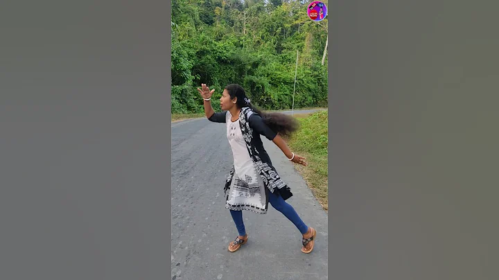 बन्धु कोई रे कोई रे कोई #ट्रेंडिंग #शॉर्ट्स #डांस #यट्सशॉर्ट्स - Hindi