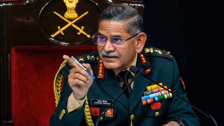 Army Chief:भारत बनाएगा रॉकेट मिसाइल फोर्स, चीन-पाकिस्तान के छक्के छुड़ाने की तैयारी; जानिए क्यों है ये खास - Army Chief General Upendra Dwivedi Share Plan Rocket Missile Force To Tackle China Pakistan Threat After Op Si