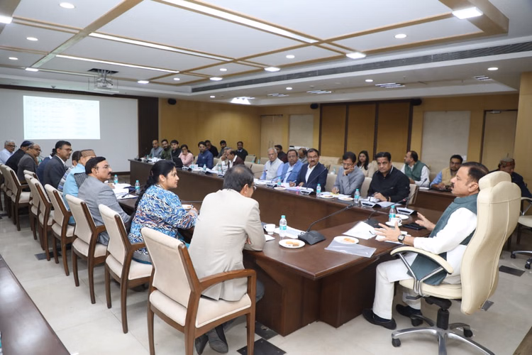 गुणवत्ता के लिए टेक्निकल विंग स्थापित हो:मंत्री बोले-स्कूलों के सभी निर्माण कार्य तय समय में पूरे हों - A Technical Wing Should Be Established For Quality Control: The Minister Said That All Construction Work In Sc