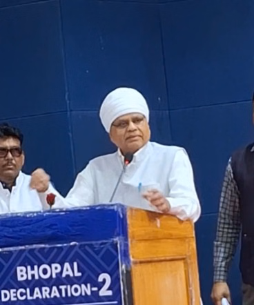 Bhopal News:कांग्रेस विधायक बरैया का विवादित बयान, Sc-st प्रतिनिधियों की हालत मुंह पर पट्टी बंधे कुत्ते जैसी - Bhopal News: Congress Mla Baraiya Makes Controversial Statement, Says Sc-st Representatives Are Like Dogs With