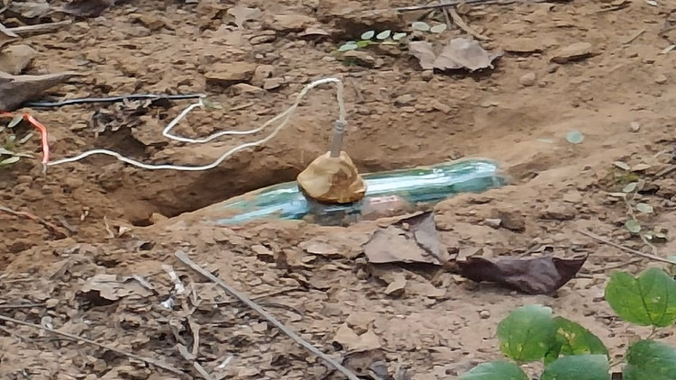 बीजापुर:सुरक्षाबलों को मिली बड़ी सफलता, 24 किलो आईईडी और माओवादियों के राशन ड्रम बरामद - Security Forces Achieve Major Success Recover 24 Kg Of Ieds And Ration Drums Belonging To Maoists In Bijapur