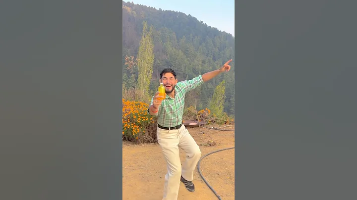 पत्नी दा टुप❤️न्यू डोगरी सॉन्ग डांस #youvivlogs #dogrisong #डांस #शॉर्ट्स #youtubeshorts #paharimusic - Hindi