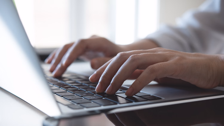 Bteup:बीटीईयूपी ने सेमेस्टर एग्जाम में 644 लोगों को थमा दिया जीरो, 55 का रिजल्ट रोका; पेपर में की थी ये गलती - Up Polytechnic Result: 644 Students Awarded Zero Marks For Writing Mobile Numbers On Answer Sheets