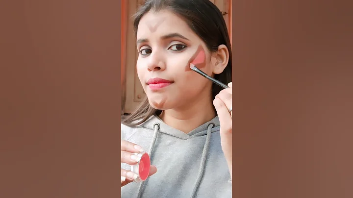 Viral Face Contour Hack ✨ #facecontouring #viral #makeup #Shorts #shortsfeed