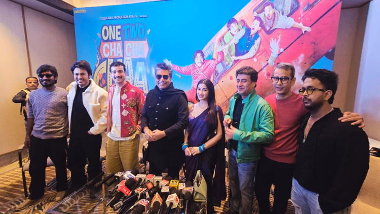 Bihar :पटना में वन टू चा चा चा का धमाल, आशुतोष राणा संग जुटी सितारों की टोली; किया प्रमोशन - Bihar News : New Film One Two Cha Cha Cha Promotion Co-stars Come With Ashutosh Rana Patna Bihar