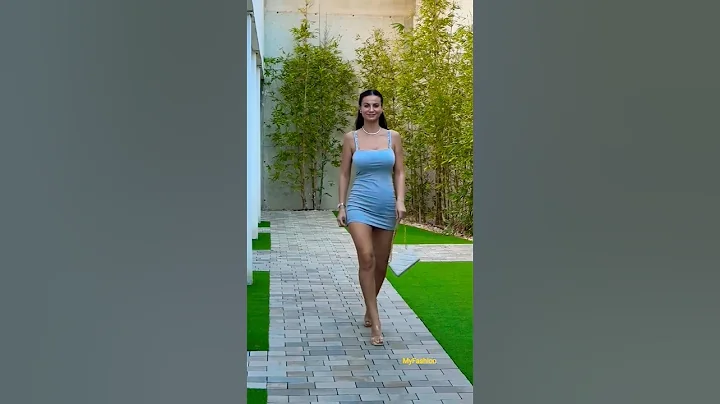 أزياء #ملابس كاجوال #إطلالة صبيحة اليوم #موضة #أحذية بكعب عالٍ #عاشقات الكعب العالي #تسوق