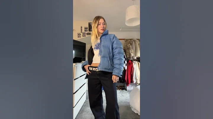 Winter outfit styling clothes swipe outfit Inspo #shortsvideo #fashionshortsvideo