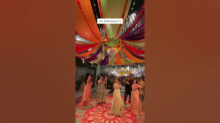 Wedding Dance 💃 | Mehndi Dance Celebration#WeddingDance #MehndiDances #ShaadiVibes #PakistaniWedding