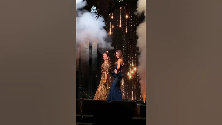 🔥 #kritisanon #nupursanon set the stage on fire with their dance #shorts #bollywood #actress #dance