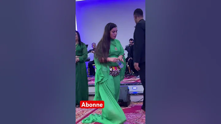 #شيخات #رقص #ازلان #atlas #اكسبلور #تيك_توك #قفطان #mariage #amazigh #dance #chaabi #شعبي #احوزار