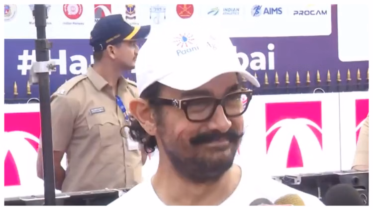 42 किलोमीटर लंबी मैराथन में आमिर खान ने लिया हिस्सा, किरण-आयरा भी दिखीं साथ; बोले- 'मेरी बेटी ने मुझे...' - Aamir Khan Kiran Rao And Daughter Ira Khan Took Part In The Tata Mumbai Marathon 2026