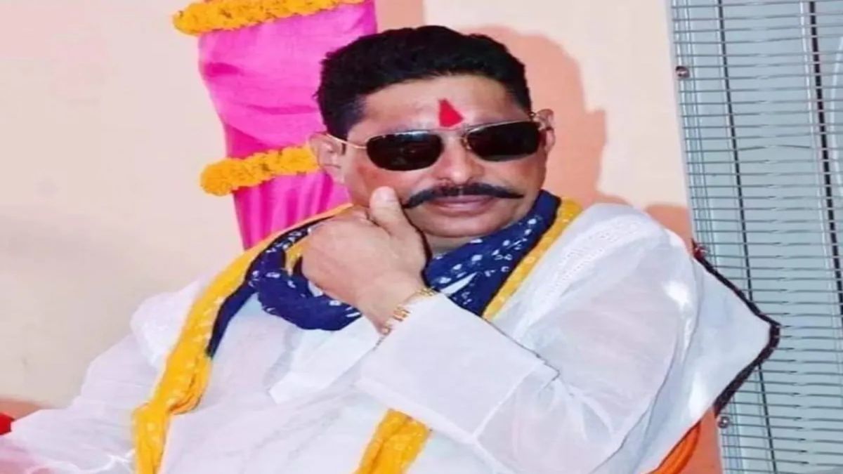 Bihar: अस्पताल में सिगरेट पीते दिखे मोकामा विधायक अनंत सिंह, वीडियो वायरल होने पर मचा सियासी घमासान