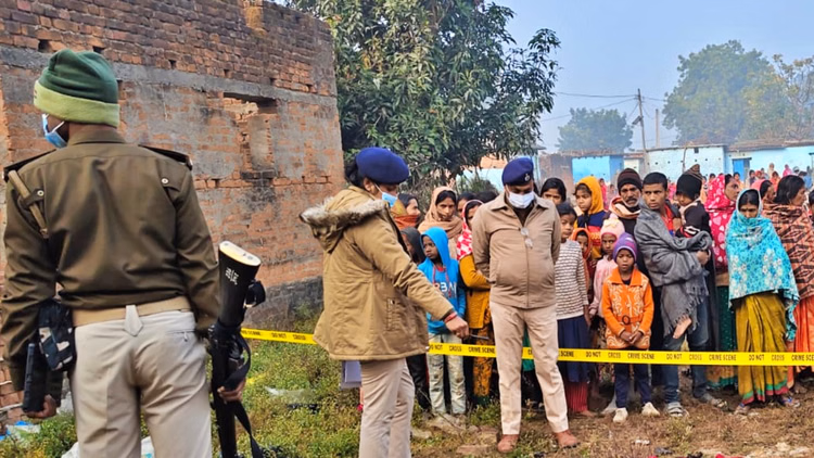 Jamui News: Woman's Body Found Creating Sensation Murder Suspected Several Serious Injury Marks Found On Body - Bihar News
