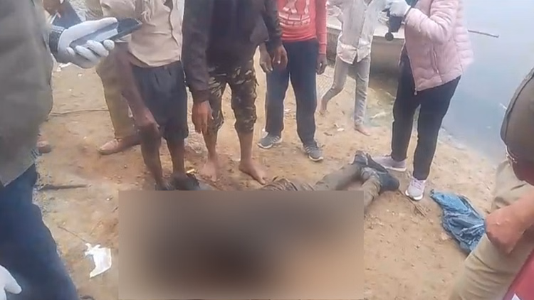 Banda:अपनी तीन साल की बेटी की हत्या कर नदी में कूदा सिपाही, छठे दिन मिला शव - Banda: Constable Jumps Into River After Killing Daughter, Body Found On Sixth Day