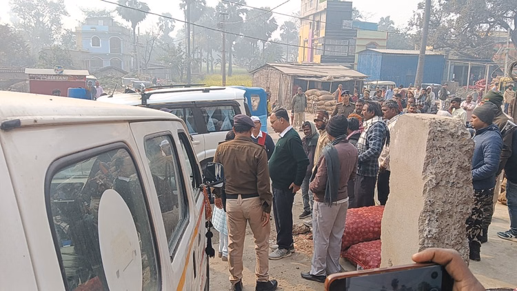 Muzaffarpur Bihar News : Admited Patient Died Family Says Due To Lackness Of Treatment - Bihar News