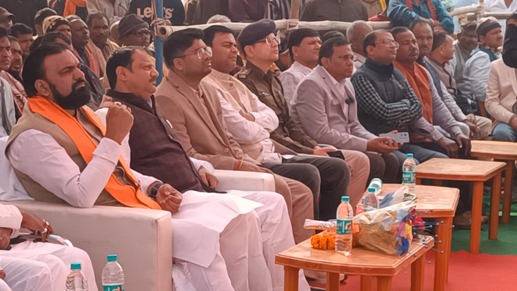 Samrat Choudhary Says Criminal Has No Caste Or Religion Guilty Will Not Be Spared Under Any Circumstances - Bihar News - Bihar:डिप्टी Cm सम्राट चौधरी बोले- अपराधी न जाति का होता है, न धर्म का; किसी हाल में बख्शे नहीं जाएंगे दोषी