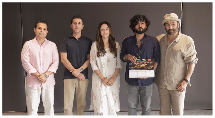 फरवरी 2026 से अगली फिल्म शुरू करेंगे सनी देओल, फरहान अख्तर करेंगे प्रोड्यूस; जानिए बाकी डिटेल्स - Border 2 Sunny Deol Start His Next Film In February 2026 Produced By Farhan Akhtar Know Full Details