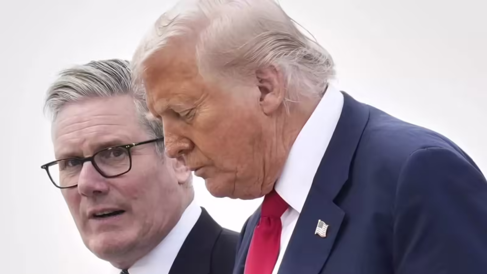 Donald Trump British Army Nato,ब्रिटिश सैनिक बहुत बहादुर हैं, स्टार्मर भड़के तो 2 दिन में ही पलटी मार गए ट्रंप, नाटो पर लिया यूटर्न - donald trump praises british troops after keir starmer demand apology nato role in afghanistan comment - America News