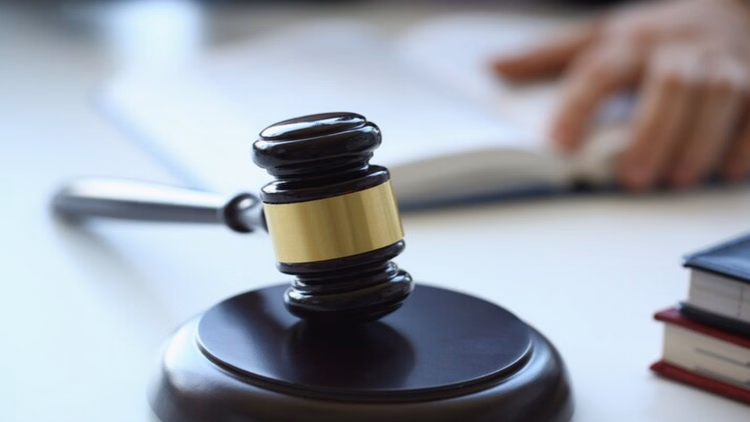 High Court :लिव-इन में रहकर बने संबंध टूटने पर दर्ज हुआ केस, हाईकोर्ट ने आजीवन कारावास समेत पूरी सजा रद्द की - Case Filed Breakdown Live-in Relationship, High Court Cancels Entire Sentence Including Life Imprisonment