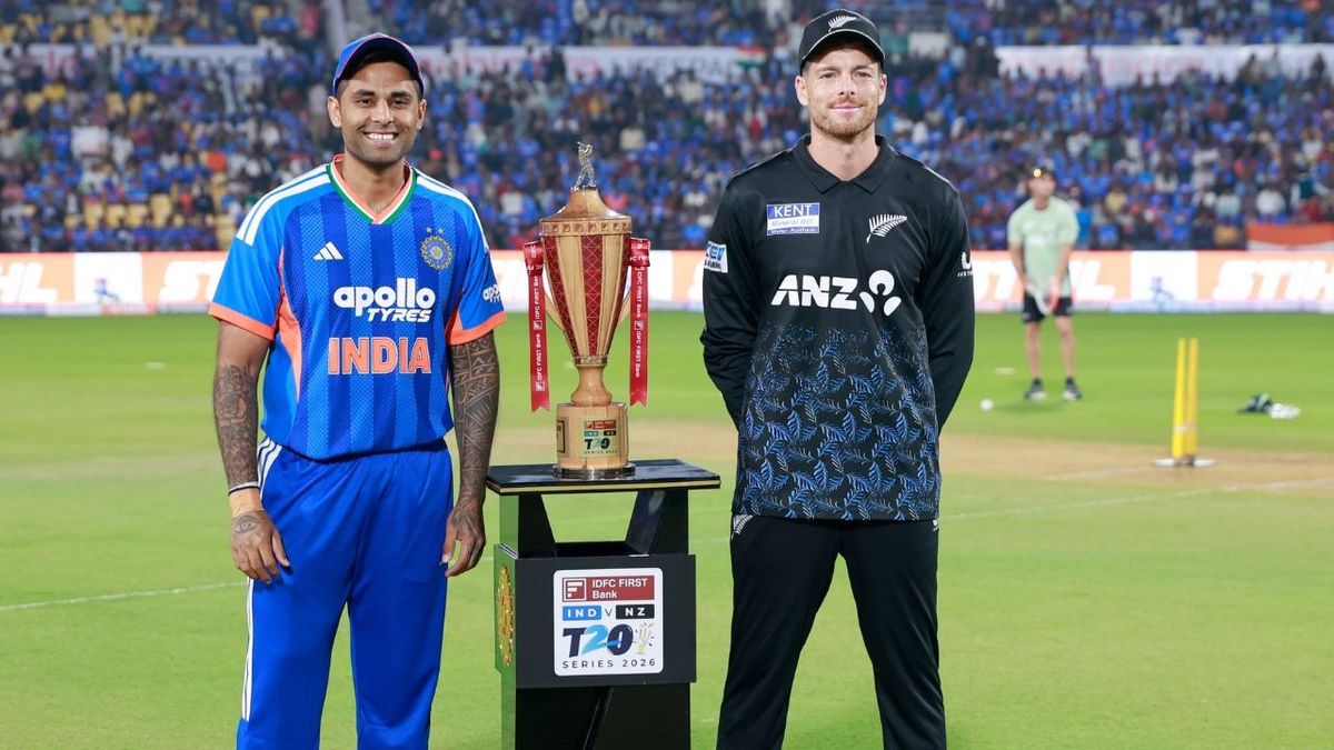 IND vs NZ 3rd T20 Live Score: भारत ने जीता टॉस, न्यूजीलैंड पहले करेगी बल्लेबाजी, टीम इंडिया की प्लेइंग 11 में 2 बदलाव