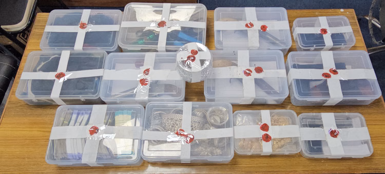 Five Accused Arrested With Illegal Weapons In Barwani; Stolen Gold - Barwani News - Barwani News:बड़वानी में अवैध हथियारों के साथ धराए पांच आरोपी, 38.91 लाख का चोरी का सोना-चांदी और नकदी बरामद