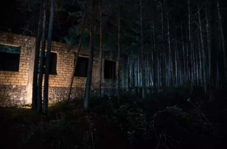 This village of Rajasthan is still seen in a mysterious woman, knowing in the video, Karna became abandoned 200 years ago