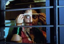 sister-tiresome-night-time,-comedy,-drama,-and-fear-in-mumbai