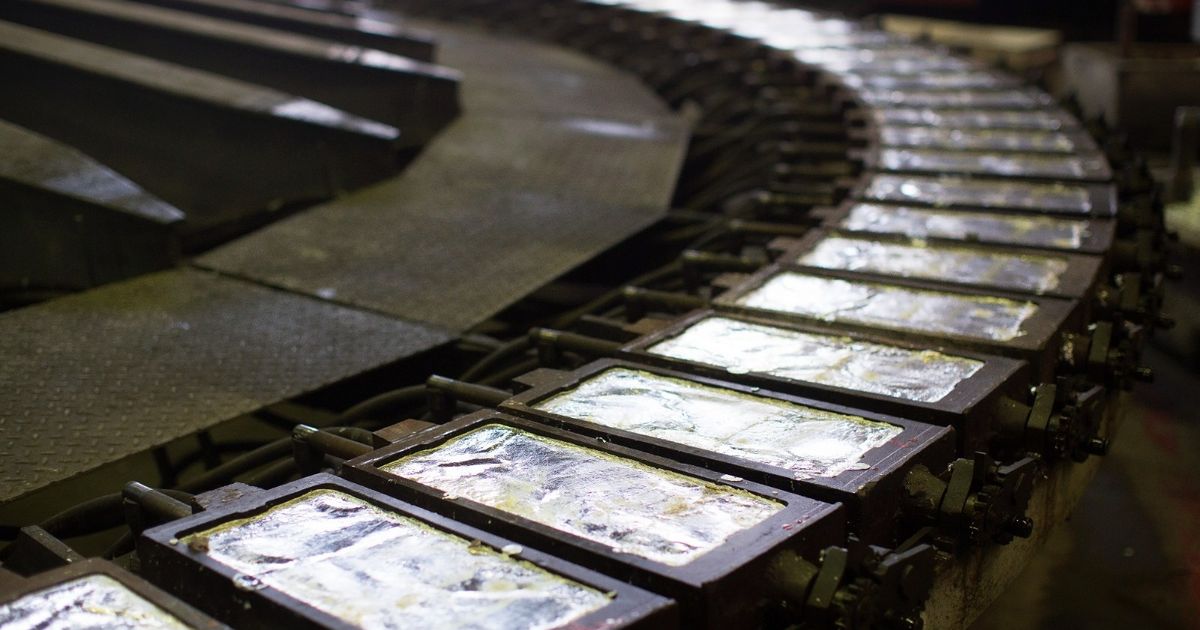 The price of buyer rises to the highest level in 3 months due to the scarcity of supplies and commercial hope