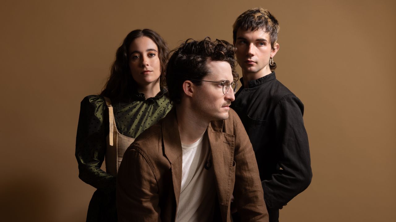 nation-of-language-screech-fresh-album,-portion-video-for-fresh-music:-analysis