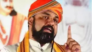 Bihar Chunav 2025: Deputy Chief Minister Emperor Chaudhary in Sonpur said the protesters should have been given up in the name of Rabari Devi – samrat updated their first