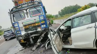Chhattisgarh: 5 killed in truck and car collision in Janjgir-Champa, all returning from a wedding – chhattisgarh janjgir champa road accident 5 die in truck collision