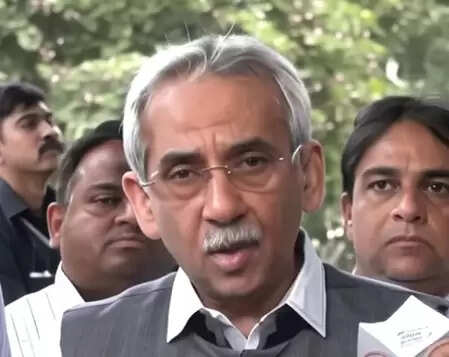 There is a grand alliance for Maharashtra, we will contest elections alone in Mumbai: Congress leader Amin Patel