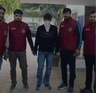 Delhi: Vicious criminal arrested for stabbing him in the back in Ali Vihar