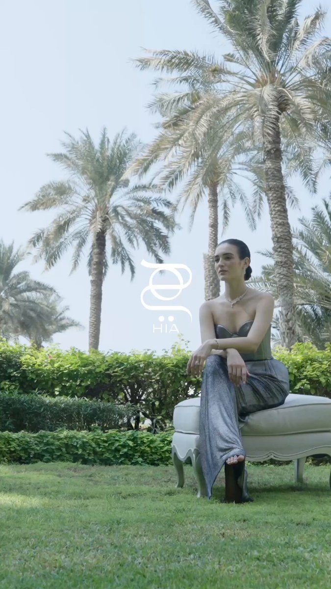 في عدد نوفمبر، اصطحبتنا Graff إلى عالم تُحكى فيه القصة عبر الضوء، وتتجلّى فيه الحرفية في كل…