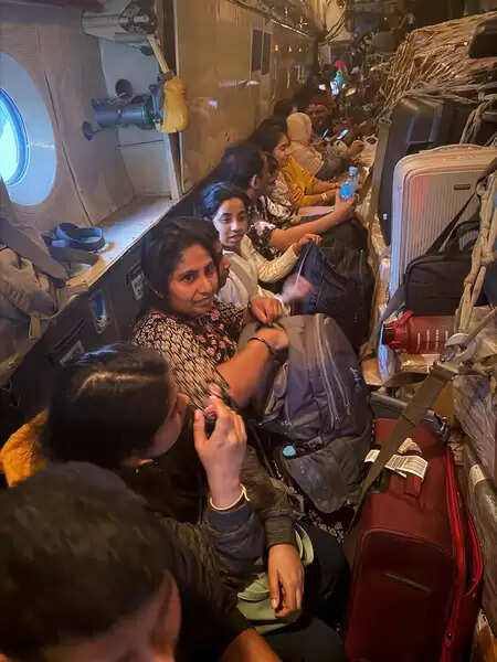 Cyclone ‘Ditwah’: Additional helpline service started for Indians stranded in Sri Lanka