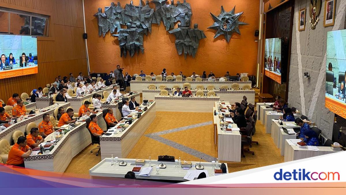 Kabasarnas reveals weaknesses in dealing with floods in West Sumatra: 1 office covers 18 regions