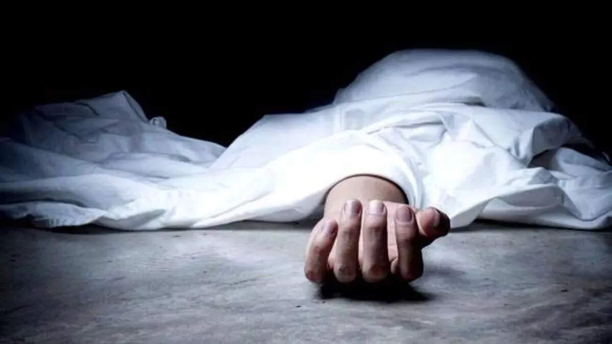 The death of a teenager in Patna’s Kadamkuan has become a mystery, new revelation in the investigation, the teenager was seen going alone on the terrace.