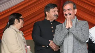What resolution did CM Sukhu take in Mandi? Talking about fighting on both fronts, inside and outside,…central govt ties its hands – himachal pradesh cm sukhu announcements in mandi rally target bjp and central govt