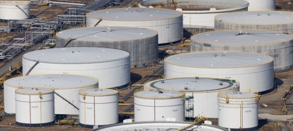 Oil recovers as markets rise despite warnings of oversupply