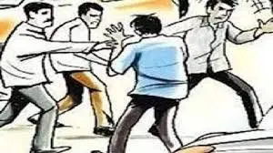 Clash between two groups of students in Rohta, after quarrel many sticks and belts were used – meerut students clash in Rohta over supremacy